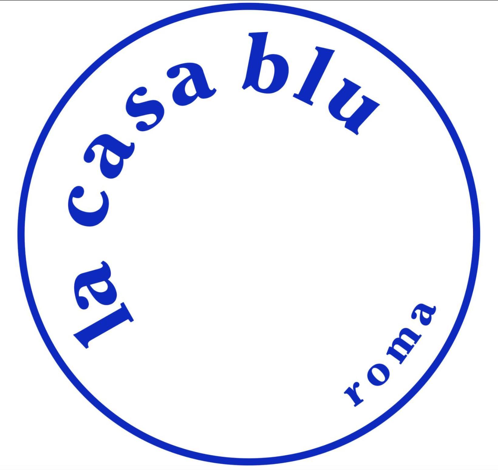 La Casa Blu Apartment *